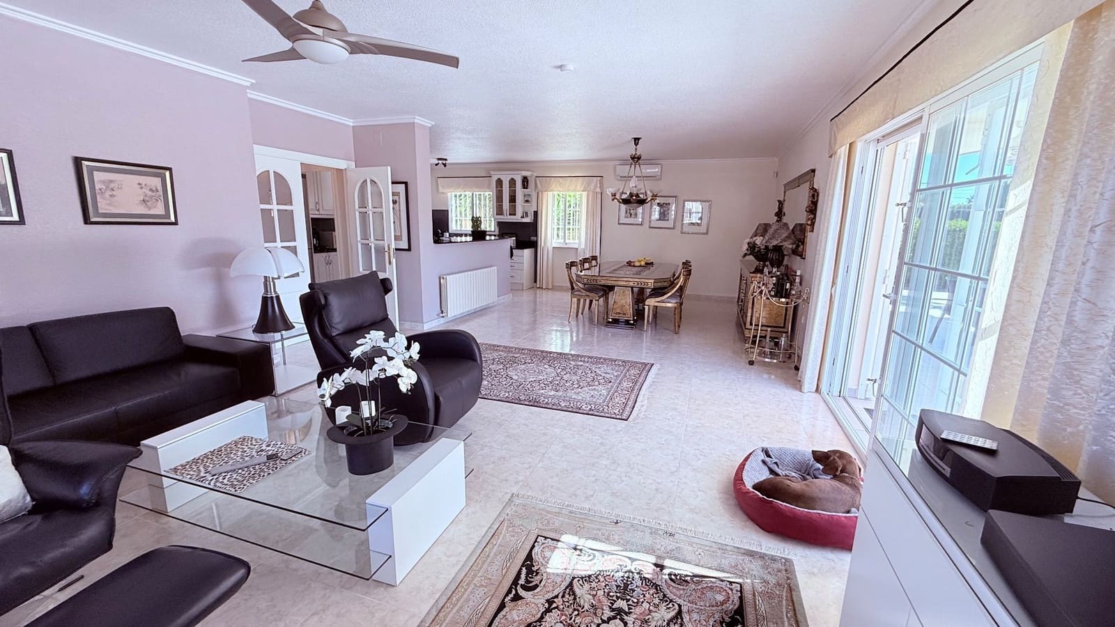 4 soveværelse Villa til salg i Alfaz del Pi / L'Alfas del Pi med swimmingpool garage - € 860.000 (Ref: 9922805)