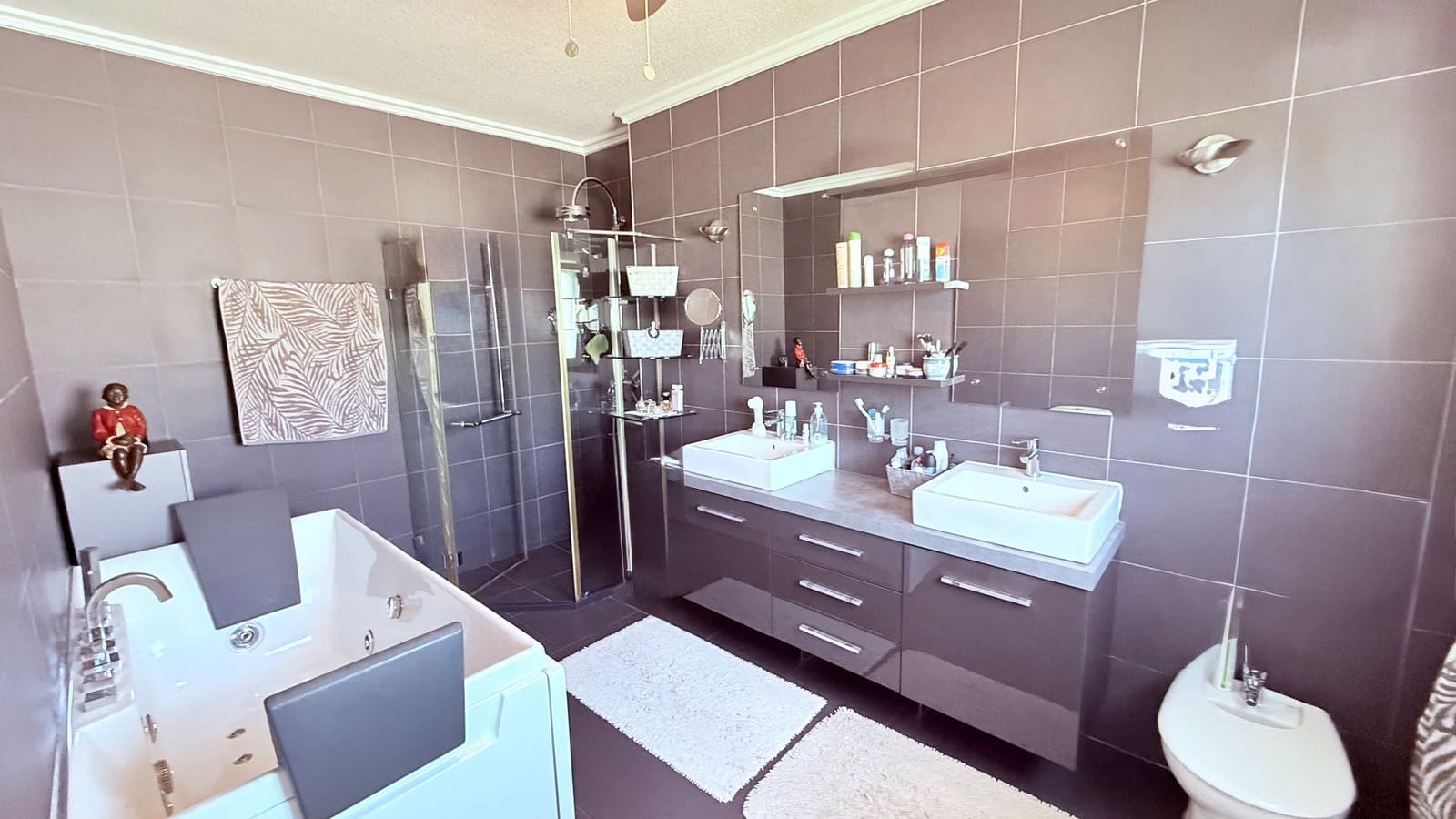 4 soveværelse Villa til salg i Alfaz del Pi / L'Alfas del Pi med swimmingpool garage - € 860.000 (Ref: 9922805)