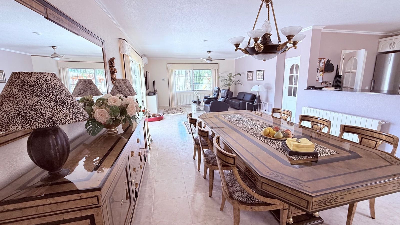 4 soveværelse Villa til salg i Alfaz del Pi / L'Alfas del Pi med swimmingpool garage - € 860.000 (Ref: 9922805)