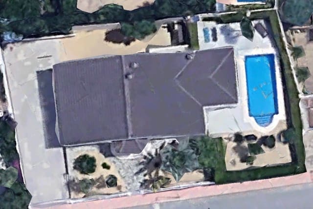 4 soverom Villa til salgs i Pueblo - Urbanizaciones, Alfaz del Pi / L'Alfàs del Pi med svømmebasseng garasje - € 860 000 (Ref: 9922805)