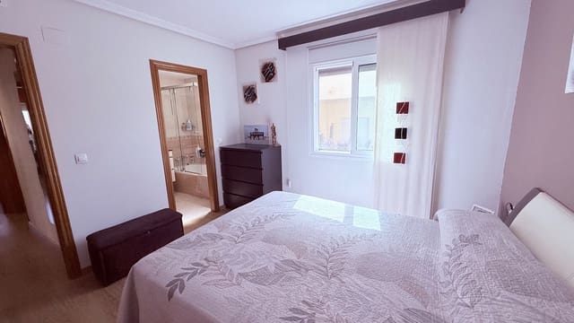 3 bedroom Flat for sale in La Nucia Pueblo  , La Nucia with pool garage - € 275,000 (Ref: 9922808)