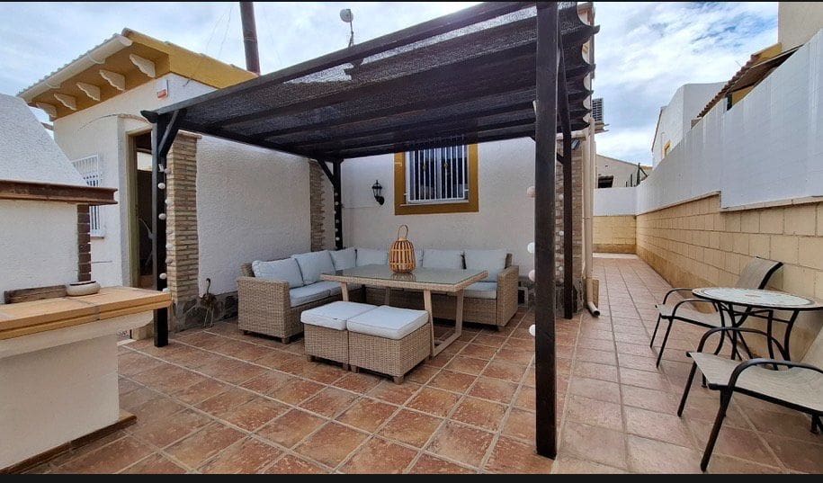 3 soveværelse Bungalow til salg i Polop med swimmingpool - € 259.000 (Ref: 9922811)
