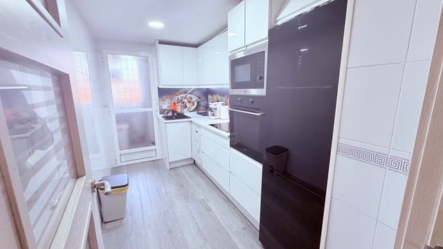 3 camera da letto Appartamento in vendita in Playa Poniente, Benidorm con garage - 289.900 € (Rif: 9922813)