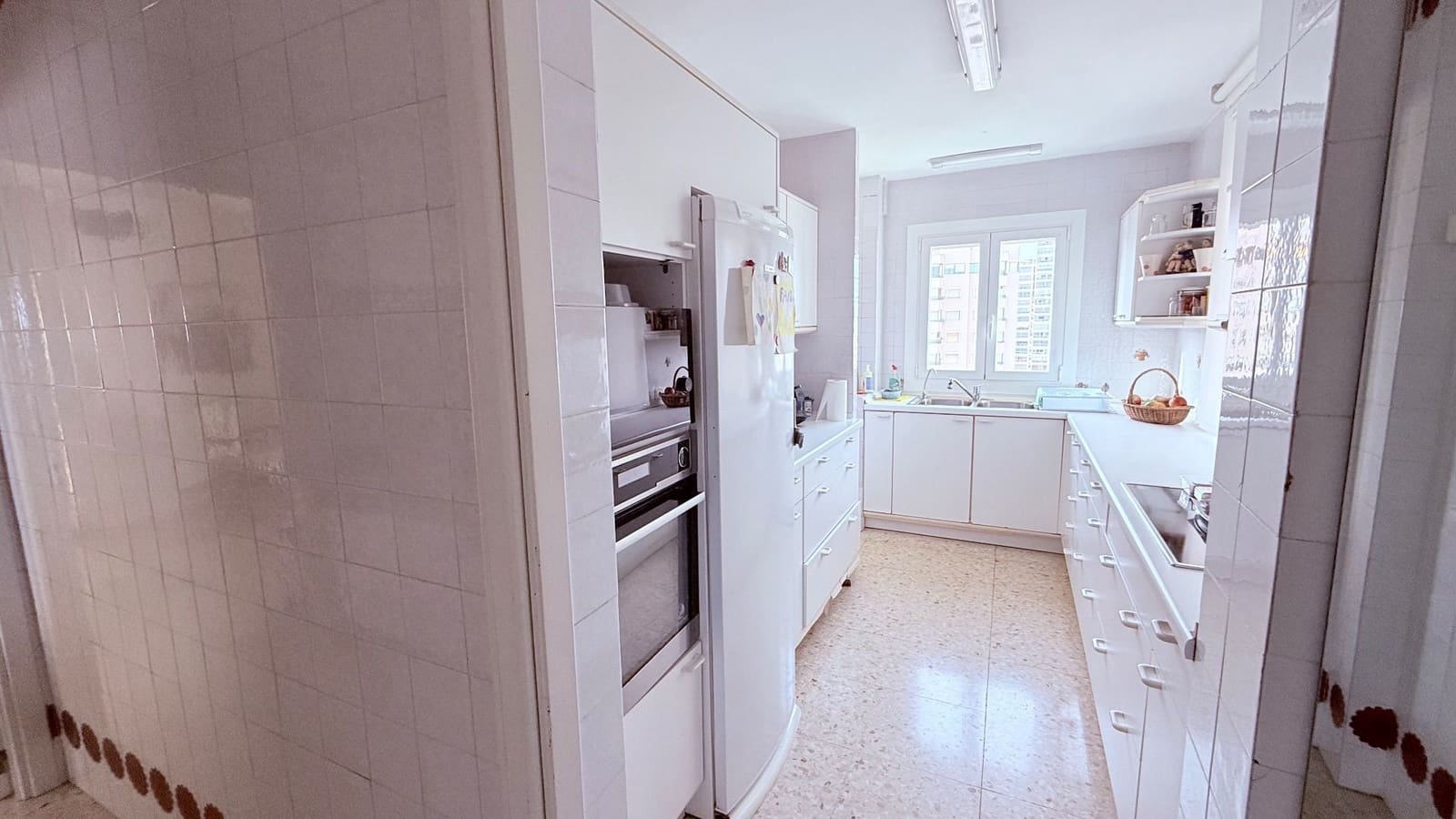 3 chambre Appartement à vendre à Benidorm avec garage - 1 250 000 € (Ref: 9937516)