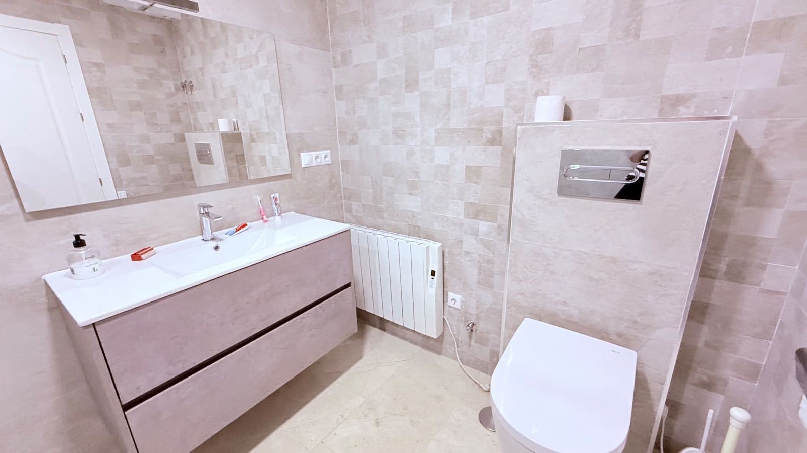 3 chambre Appartement à vendre à Benidorm avec garage - 1 250 000 € (Ref: 9937516)