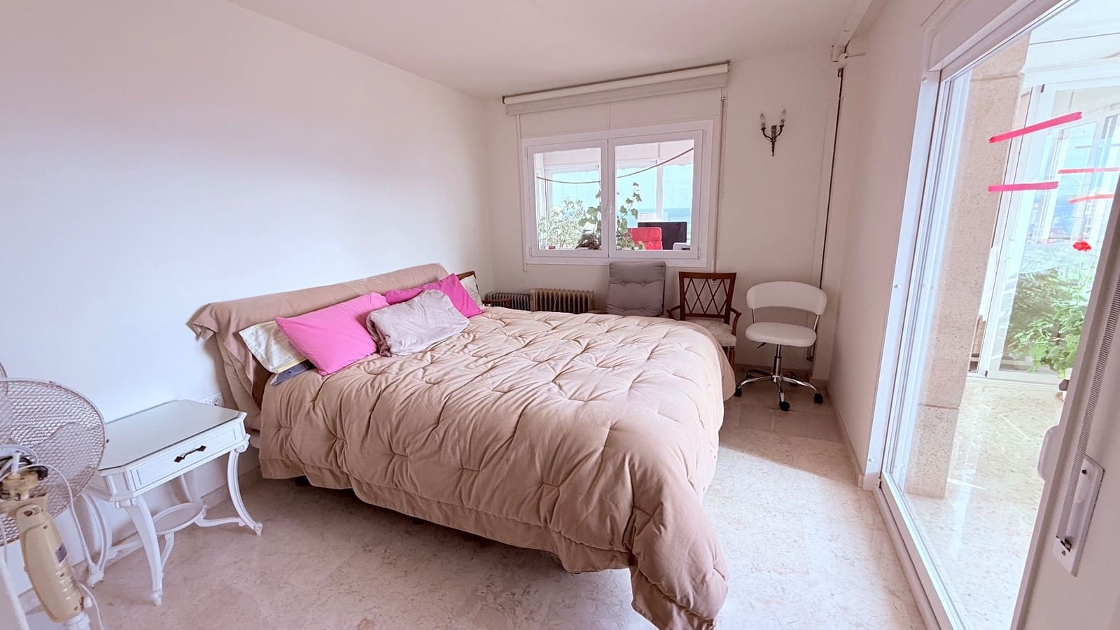 3 chambre Appartement à vendre à Benidorm avec garage - 1 250 000 € (Ref: 9937516)