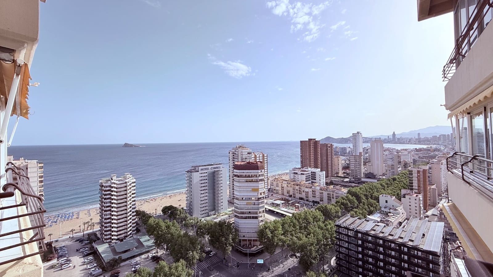 3 chambre Appartement à vendre à Benidorm avec garage - 1 250 000 € (Ref: 9937516)