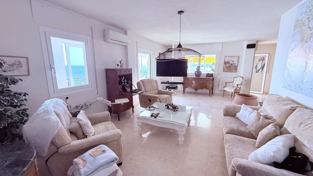 3 chambre Appartement à vendre à Benidorm avec garage - 1 250 000 € (Ref: 9937516)