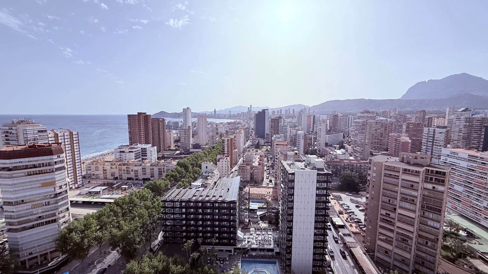 3 chambre Appartement à vendre à Benidorm avec garage - 1 250 000 € (Ref: 9937516)