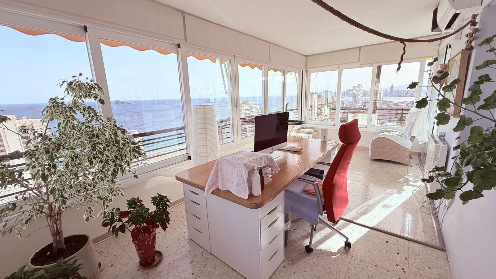 3 chambre Appartement à vendre à Benidorm avec garage - 1 250 000 € (Ref: 9937516)
