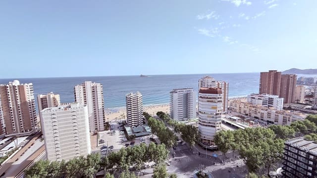 3 chambre Appartement à vendre à Benidorm avec garage - 1 250 000 € (Ref: 9937516)