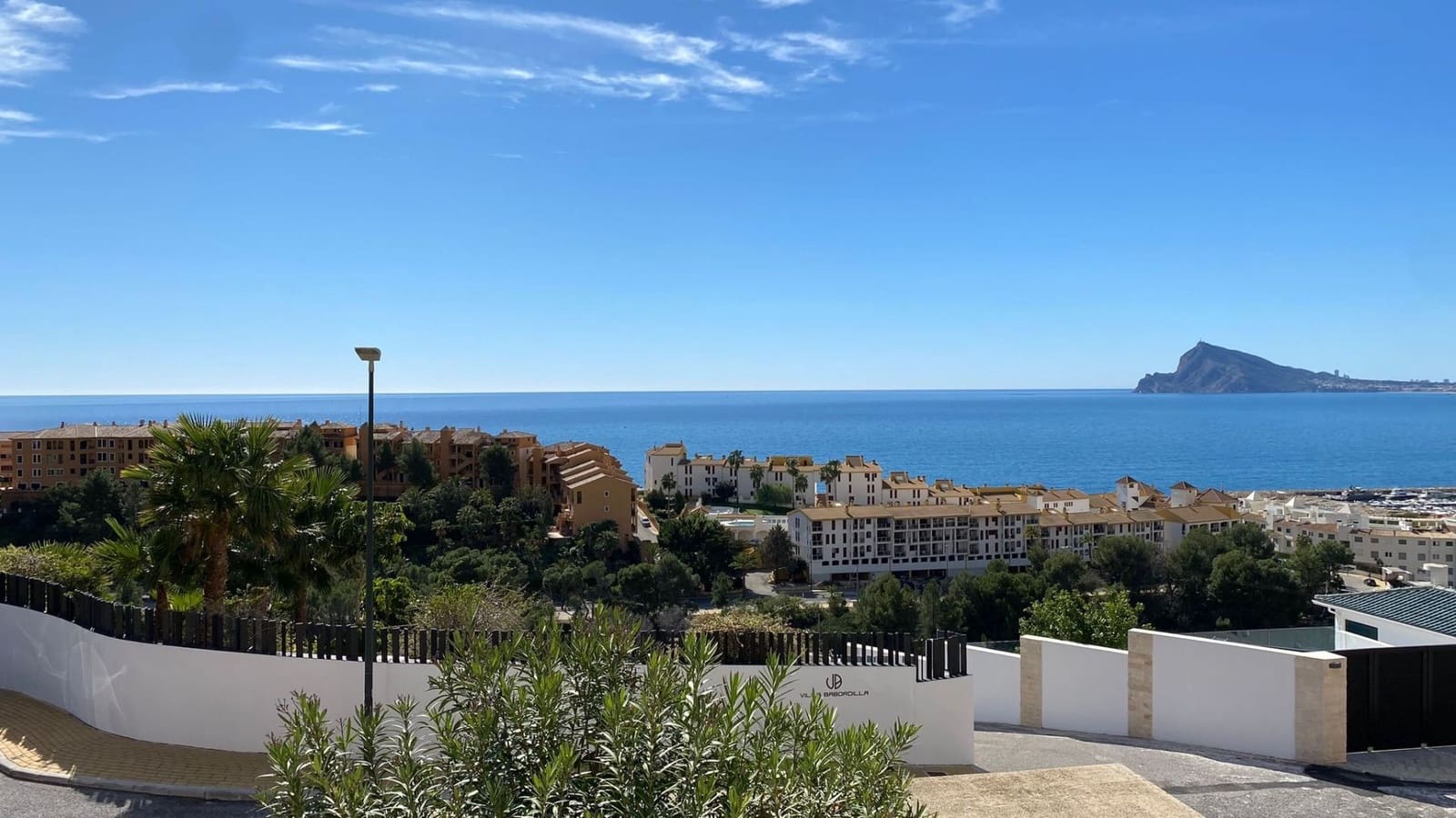 Appartement de 3 chambres à louer à Altea la Vella avec piscine - 1 900 € (Ref: 9945129)