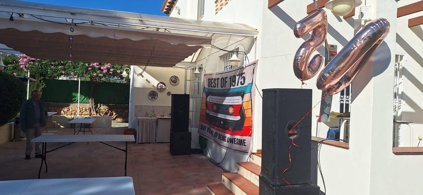 3 slaapkamer Villa te huur in Alfaz del Pi / L'Alfas del Pi met zwembad garage - € 2.850 (Ref: 9951061)