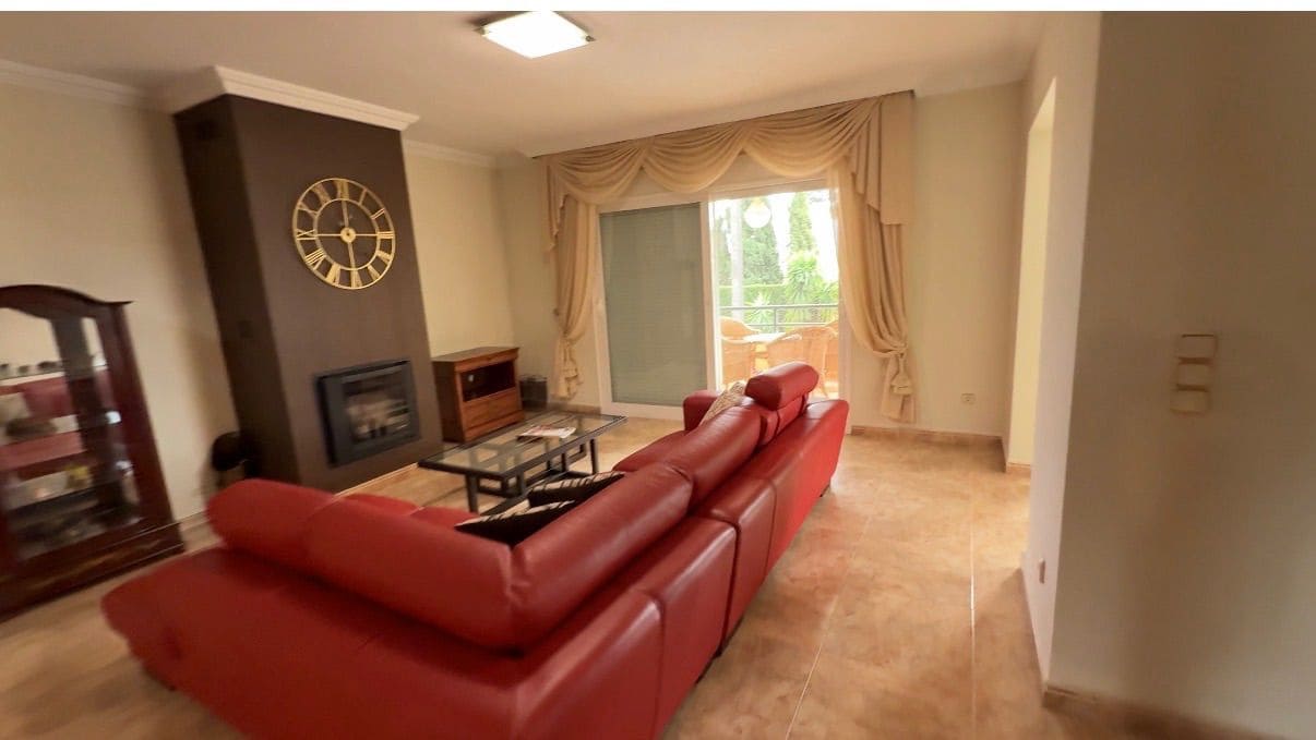 5 sypialnia Willa na sprzedaż w Benidorm z basenem garażem - 895 000 € (Ref: 9951063)