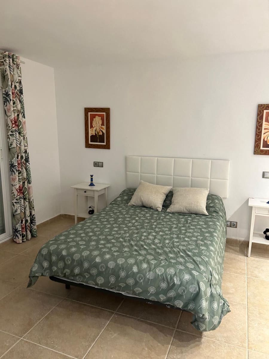 5 sypialnia Willa na sprzedaż w Benidorm z basenem garażem - 895 000 € (Ref: 9951063)