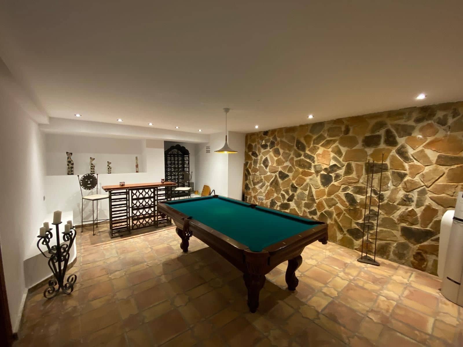5 sypialnia Willa na sprzedaż w Benidorm z basenem garażem - 895 000 € (Ref: 9951063)