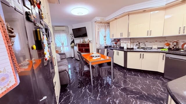 3 soverom Leilighet til salgs i Platja Vila Joiosa - Platja de Torres, La Villajoyosa / Vila Joiosa med svømmebasseng - € 340 000 (Ref: 9981811)