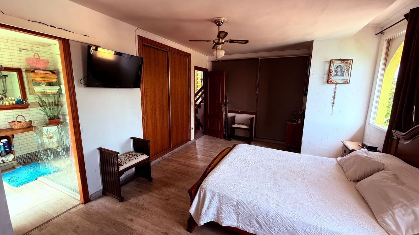 3 soverom Kjedet enebolig til salgs i Benidorm med svømmebasseng garasje - € 710 000 (Ref: 9981812)