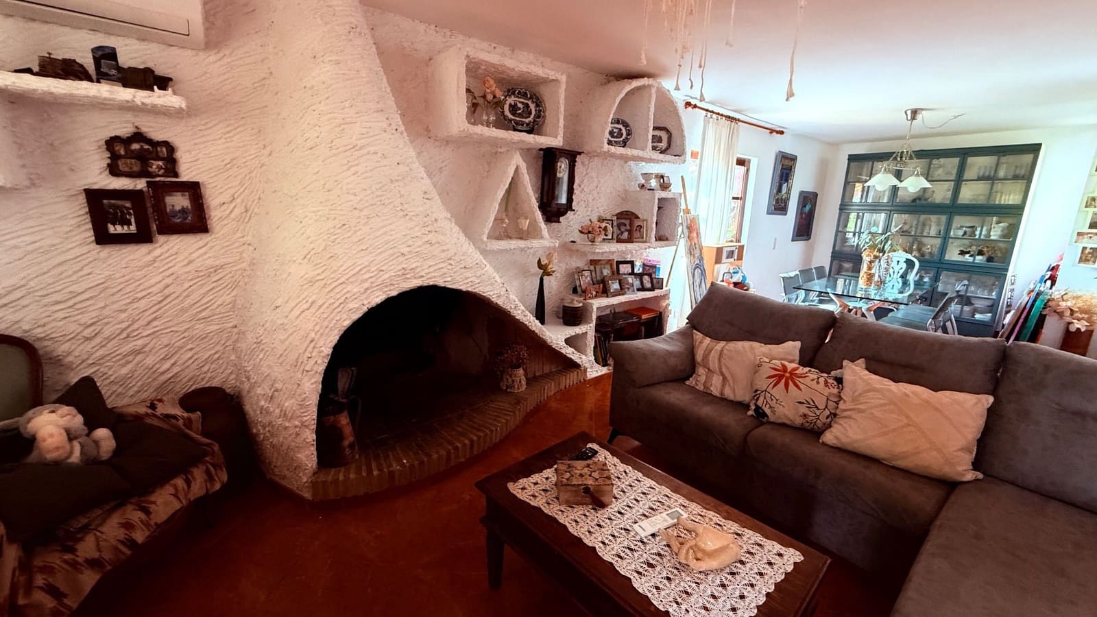 3 soverom Kjedet enebolig til salgs i Benidorm med svømmebasseng garasje - € 710 000 (Ref: 9981812)