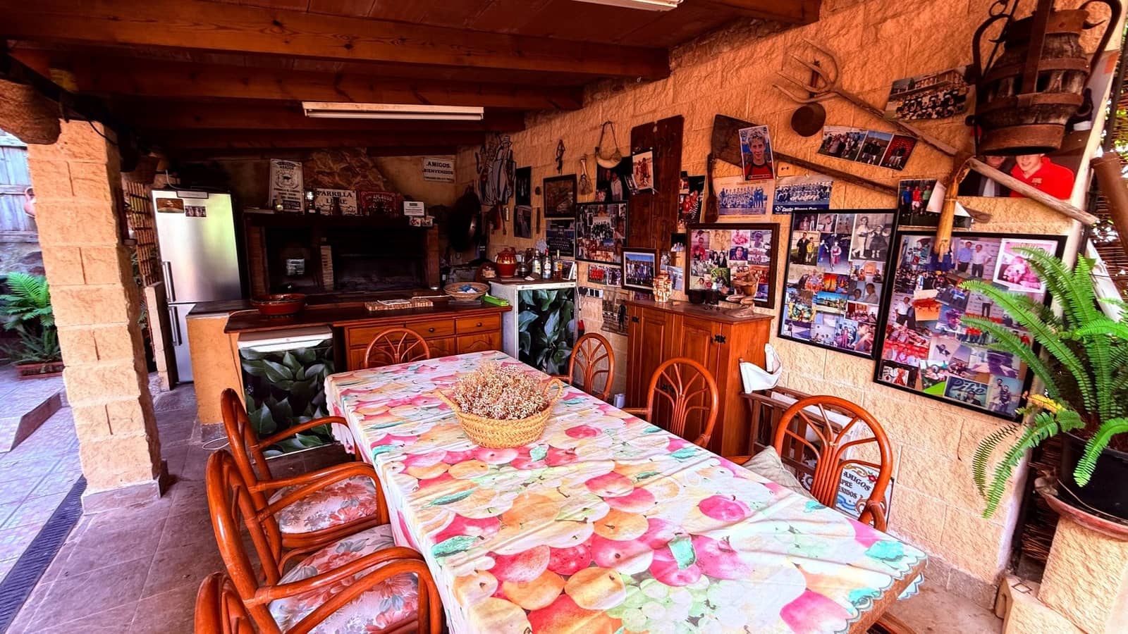 3 soverom Kjedet enebolig til salgs i Benidorm med svømmebasseng garasje - € 710 000 (Ref: 9981812)