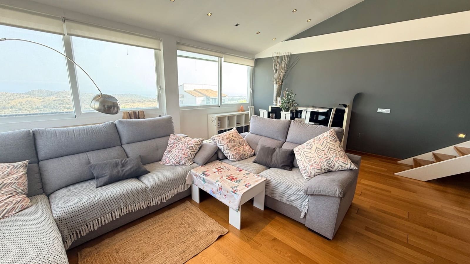 2 slaapkamer Flat te koop in Finestrat met zwembad garage - € 279.900 (Ref: 9999536)