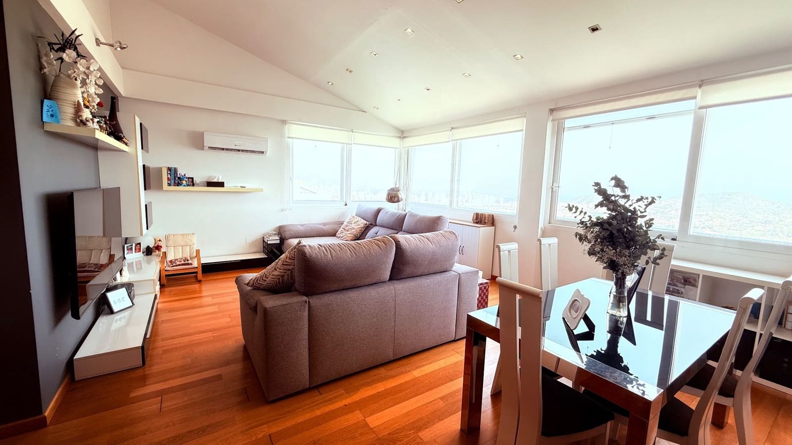 2 slaapkamer Flat te koop in Finestrat met zwembad garage - € 279.900 (Ref: 9999536)