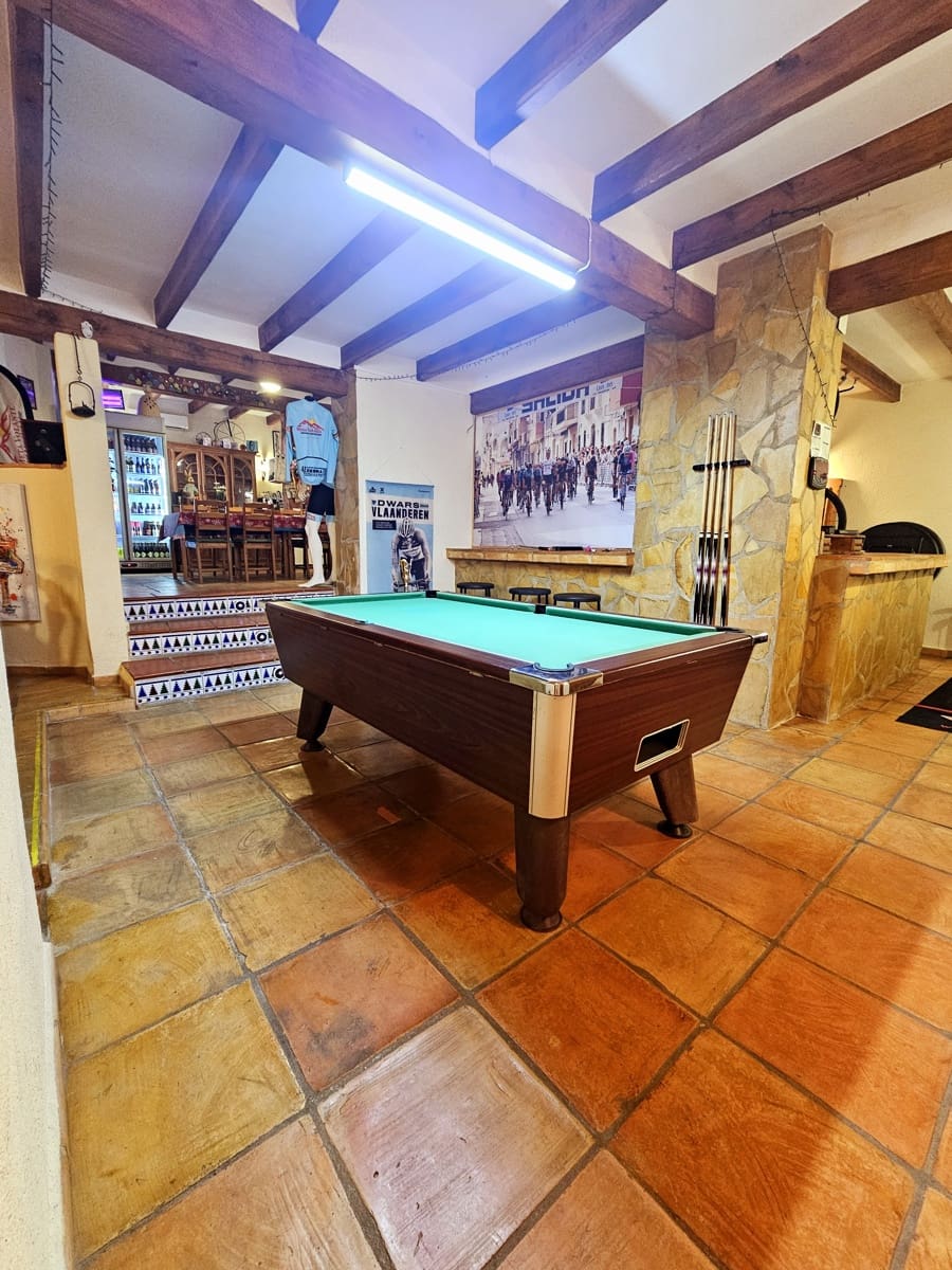 6 sovrum Gästhus/B & B till salu i Sagra - 625 000 € (Ref: 9830347)