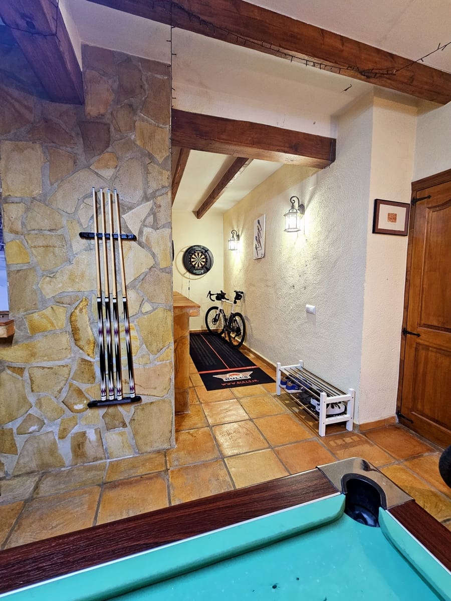6 sovrum Gästhus/B & B till salu i Sagra - 625 000 € (Ref: 9830347)