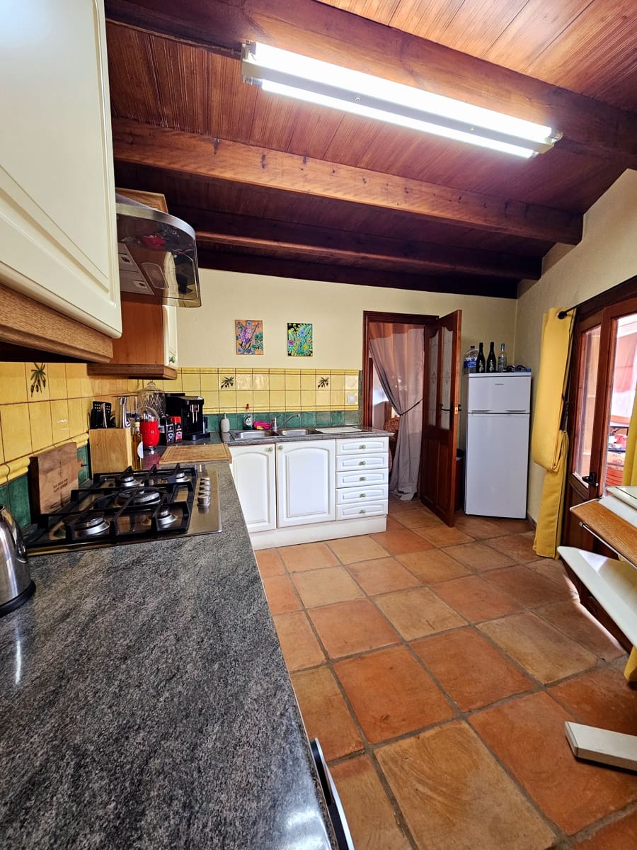 6 sovrum Gästhus/B & B till salu i Sagra - 625 000 € (Ref: 9830347)