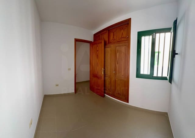2 sypialnia Apartament na sprzedaż w Arrecife - 199 000 € (Ref: 10001345)