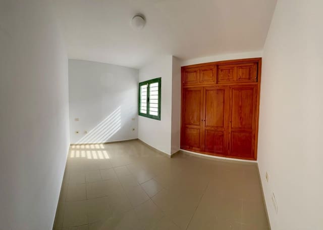 2 sypialnia Apartament na sprzedaż w Arrecife - 199 000 € (Ref: 10001345)