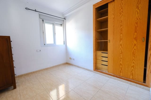 2 bedroom Apartment for sale in Son Fortesa (Sud), Palma de Mallorca - € 390,000 (Ref: 10001347)