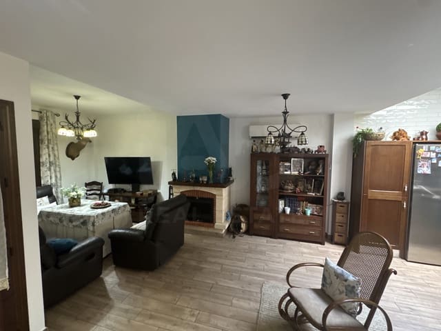 4 Zimmer Reihenhaus zu verkaufen in Palmete, Sevilla Stadt - 374.990 € (Ref: 10001349)