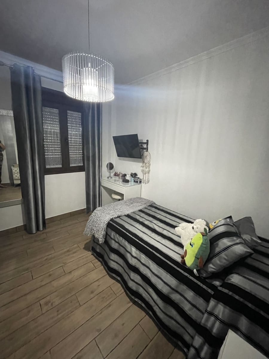 4 Zimmer Reihenhaus zu verkaufen in Sevilla Stadt - 374.990 € (Ref: 10001349)