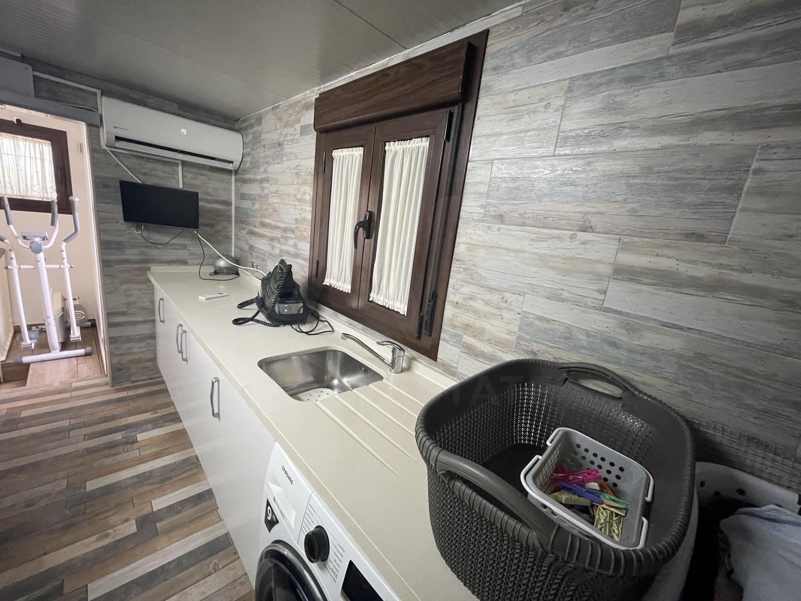 4 Zimmer Reihenhaus zu verkaufen in Sevilla Stadt - 374.990 € (Ref: 10001349)