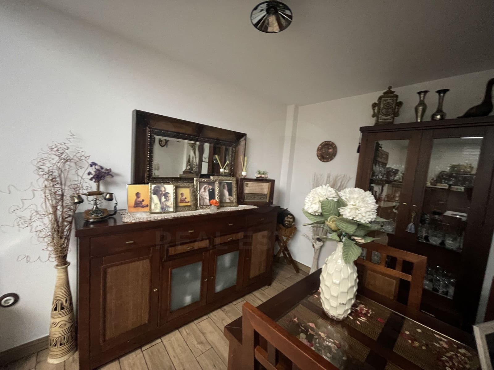 4 Zimmer Reihenhaus zu verkaufen in Sevilla Stadt - 374.990 € (Ref: 10001349)
