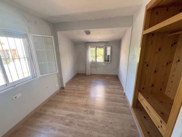 3 soveværelse Villa til salg i Aguas Nuevas, Torrevieja med swimmingpool - € 429.500 (Ref: 10001350)