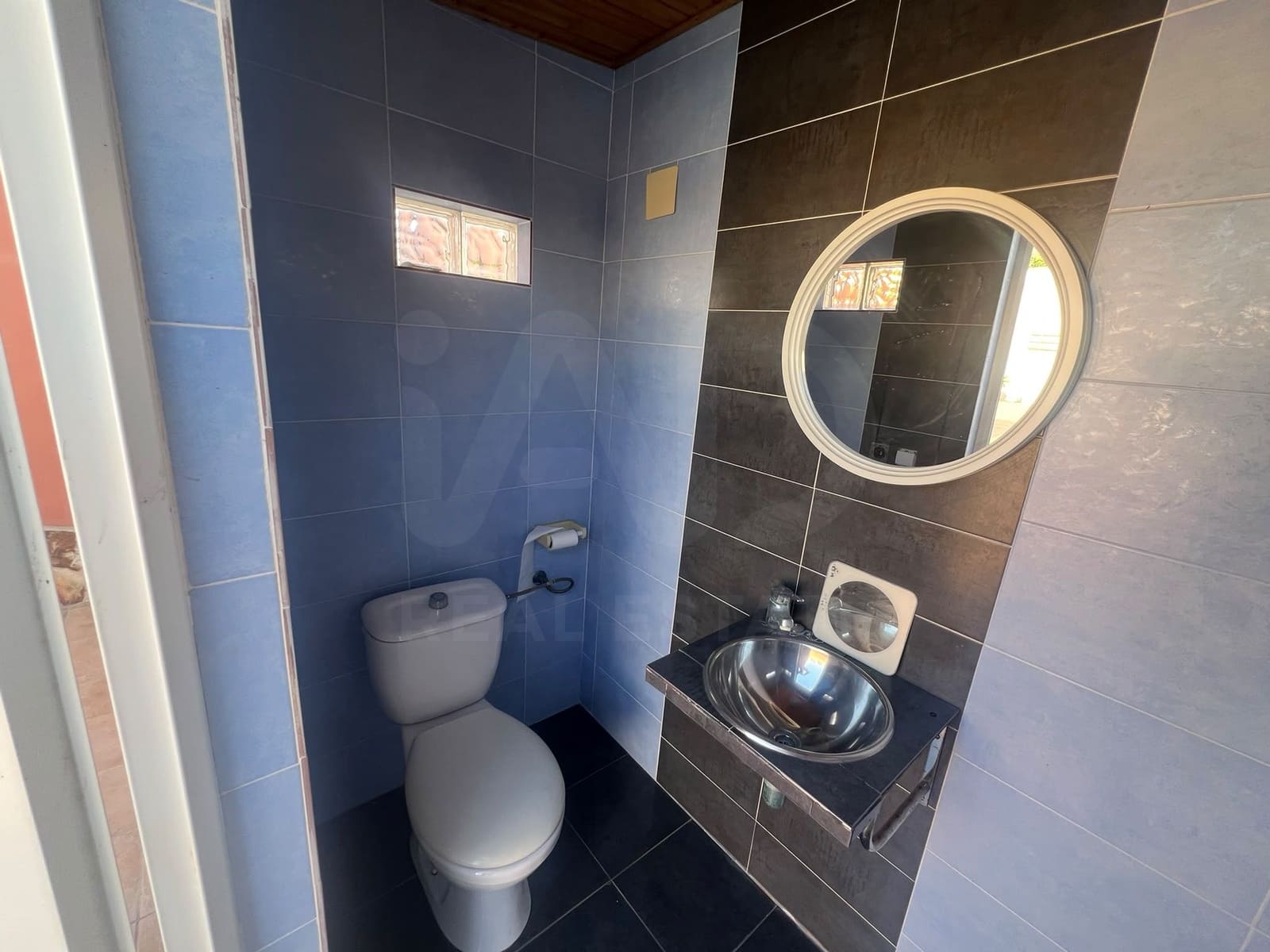 3 soveværelse Villa til salg i Torrevieja med swimmingpool - € 429.500 (Ref: 10001350)