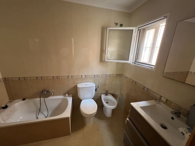 3 soveværelse Villa til salg i Aguas Nuevas, Torrevieja med swimmingpool - € 429.500 (Ref: 10001350)