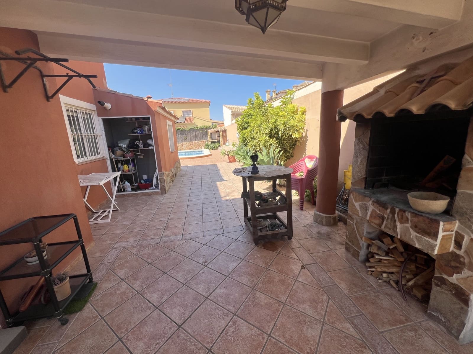3 soveværelse Villa til salg i Torrevieja med swimmingpool - € 429.500 (Ref: 10001350)