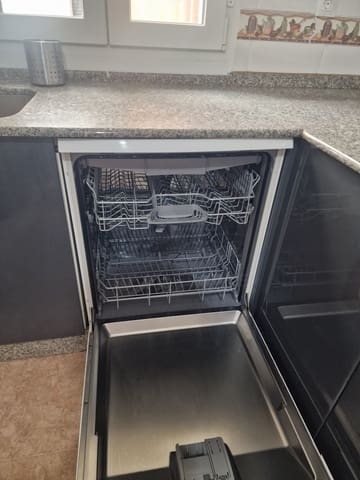 3 quarto Apartamento para arrendar em Leão cidade - 750 € (Ref: 10001356)