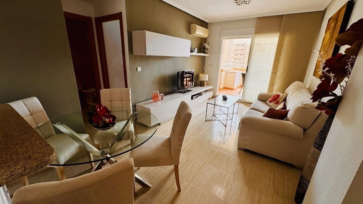Apartamento de 2 habitaciones en Oropesa  en venta con piscina garaje - 137.000 € (Ref: 10002520)