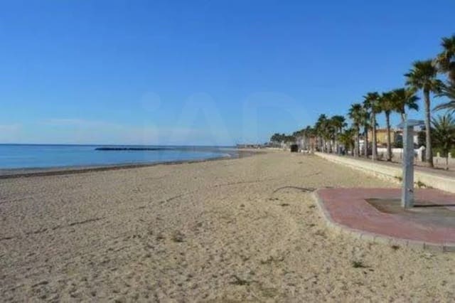 4 quarto Apartamento para venda em Nueva Andalucía, Almeria cidade - 228 000 € (Ref: 10002521)