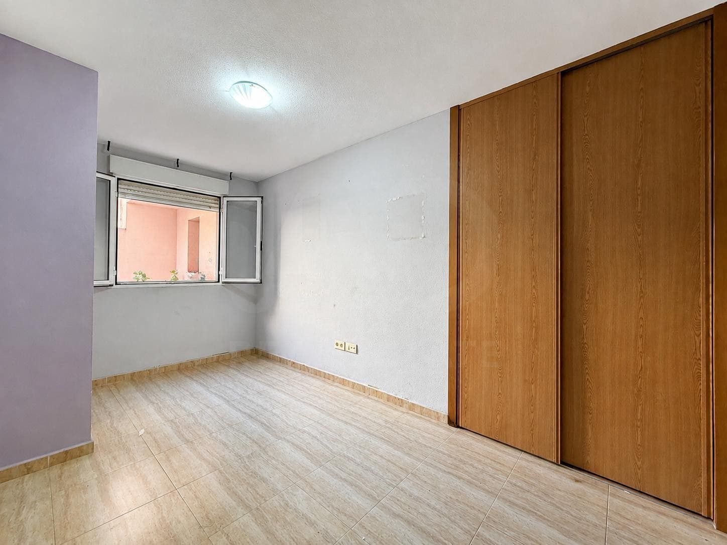 3 soveværelse Lejlighed til salg i Alicante by med garage - € 225.000 (Ref: 10002525)