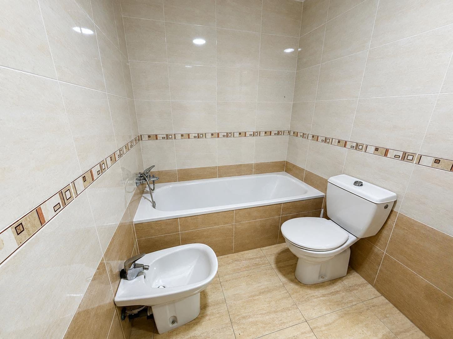3 soveværelse Lejlighed til salg i Alicante by med garage - € 225.000 (Ref: 10002525)