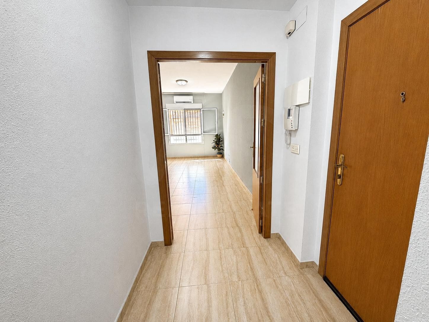 3 soveværelse Lejlighed til salg i Alicante by med garage - € 225.000 (Ref: 10002525)