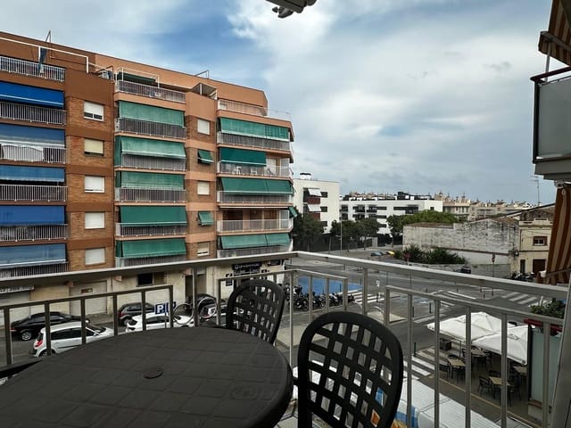 3 soverom Leilighet til salgs i Vilanova i la Geltrú - € 350 000 (Ref: 10002531)