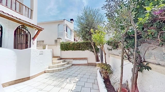 3 camera da letto Villetta a Schiera in vendita in Cunit - 319.000 € (Rif: 10002532)