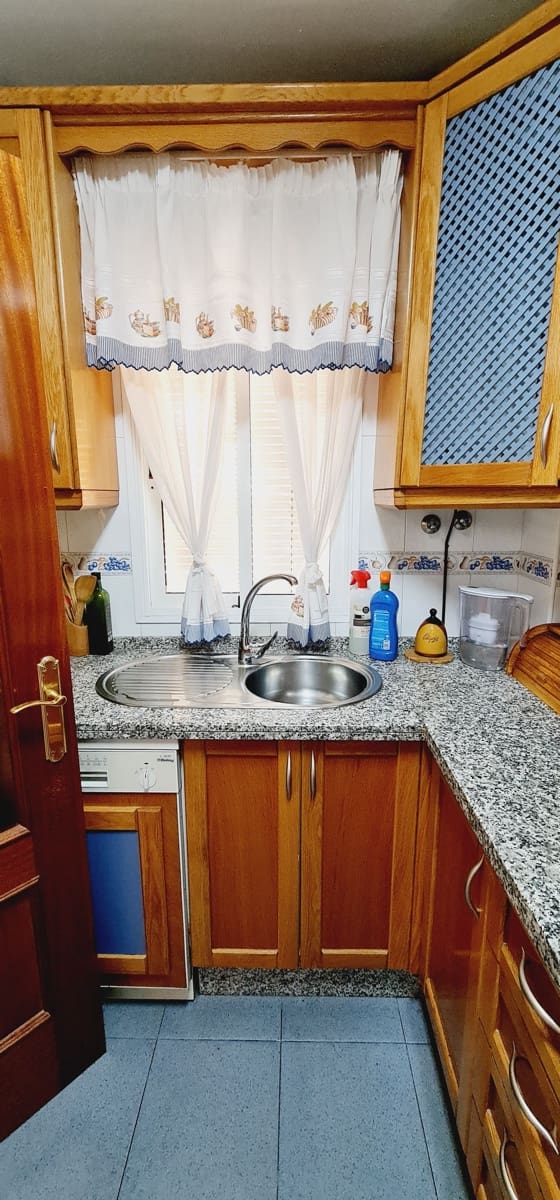 2 soverom Leilighet til salgs i Benalmadena med garasje - € 349 900 (Ref: 10002535)