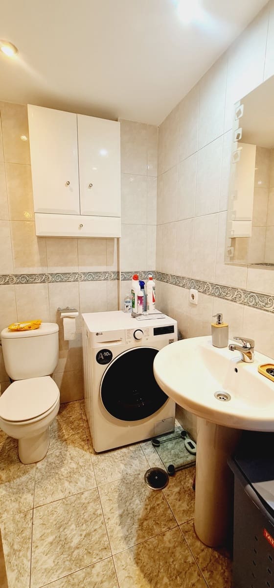 2 soverom Leilighet til salgs i Benalmadena med garasje - € 349 900 (Ref: 10002535)